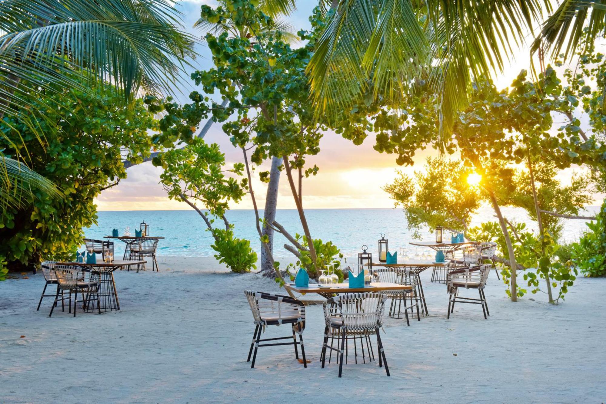 Kandima Maldives - 50 Percent Off On Return Domestic Flight Transfers On Stays 4 Nights Or More Between 01 Apr & 10 Oct 2025 Kudahuvadhoo Esterno foto Sunset at the beach