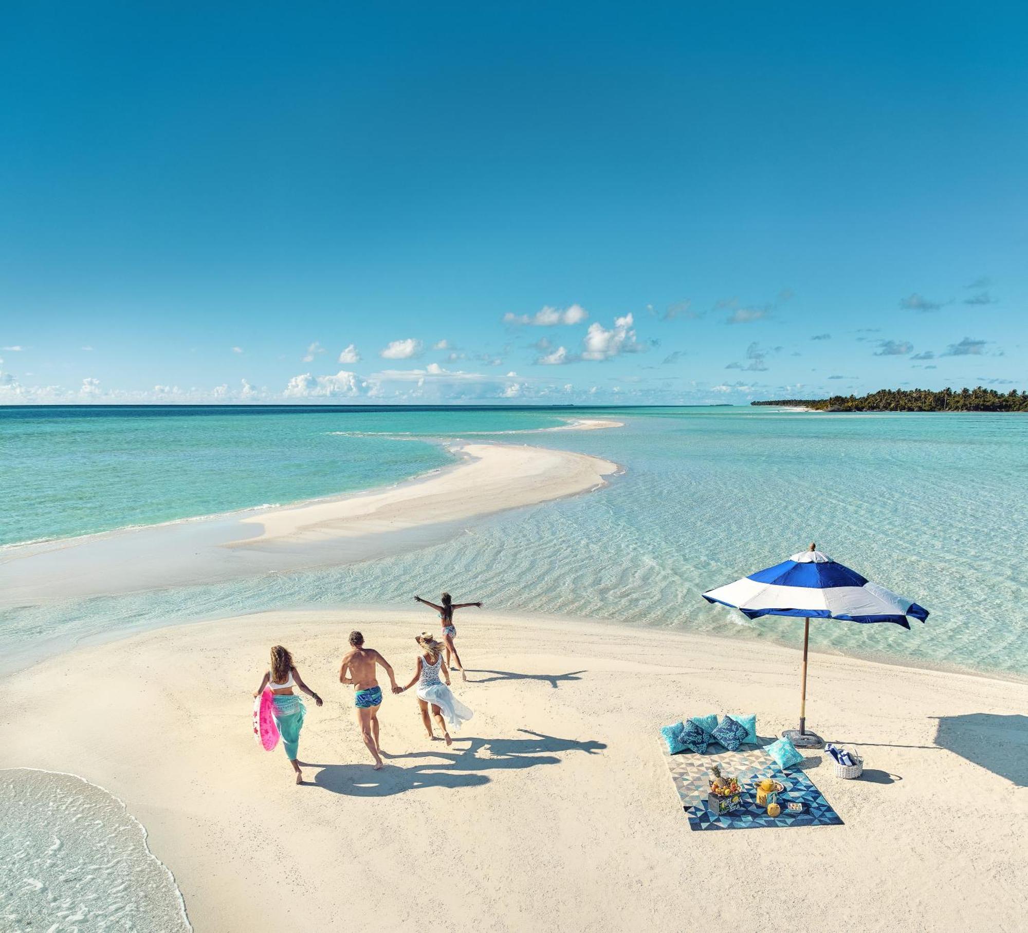 Kandima Maldives - 50 Percent Off On Return Domestic Flight Transfers On Stays 4 Nights Or More Between 01 Apr & 10 Oct 2025 Kudahuvadhoo Esterno foto A beach in the Bahamas