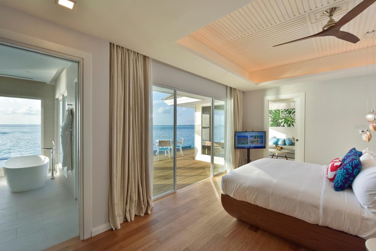 Kandima Maldives - 50 Percent Off On Return Domestic Flight Transfers On Stays 4 Nights Or More Between 01 Apr & 10 Oct 2025 Kudahuvadhoo Esterno foto Bedroom