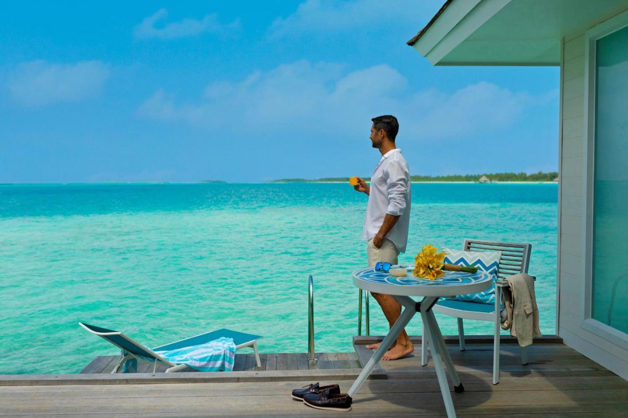 Kandima Maldives - 50 Percent Off On Return Domestic Flight Transfers On Stays 4 Nights Or More Between 01 Apr & 10 Oct 2025 Kudahuvadhoo Esterno foto A view of the ocean from a villa at Atlantis Paradise Island