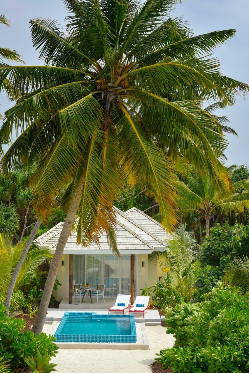 Kandima Maldives - 50 Percent Off On Return Domestic Flight Transfers On Stays 4 Nights Or More Between 01 Apr & 10 Oct 2025 Kudahuvadhoo Esterno foto A villa at the resort