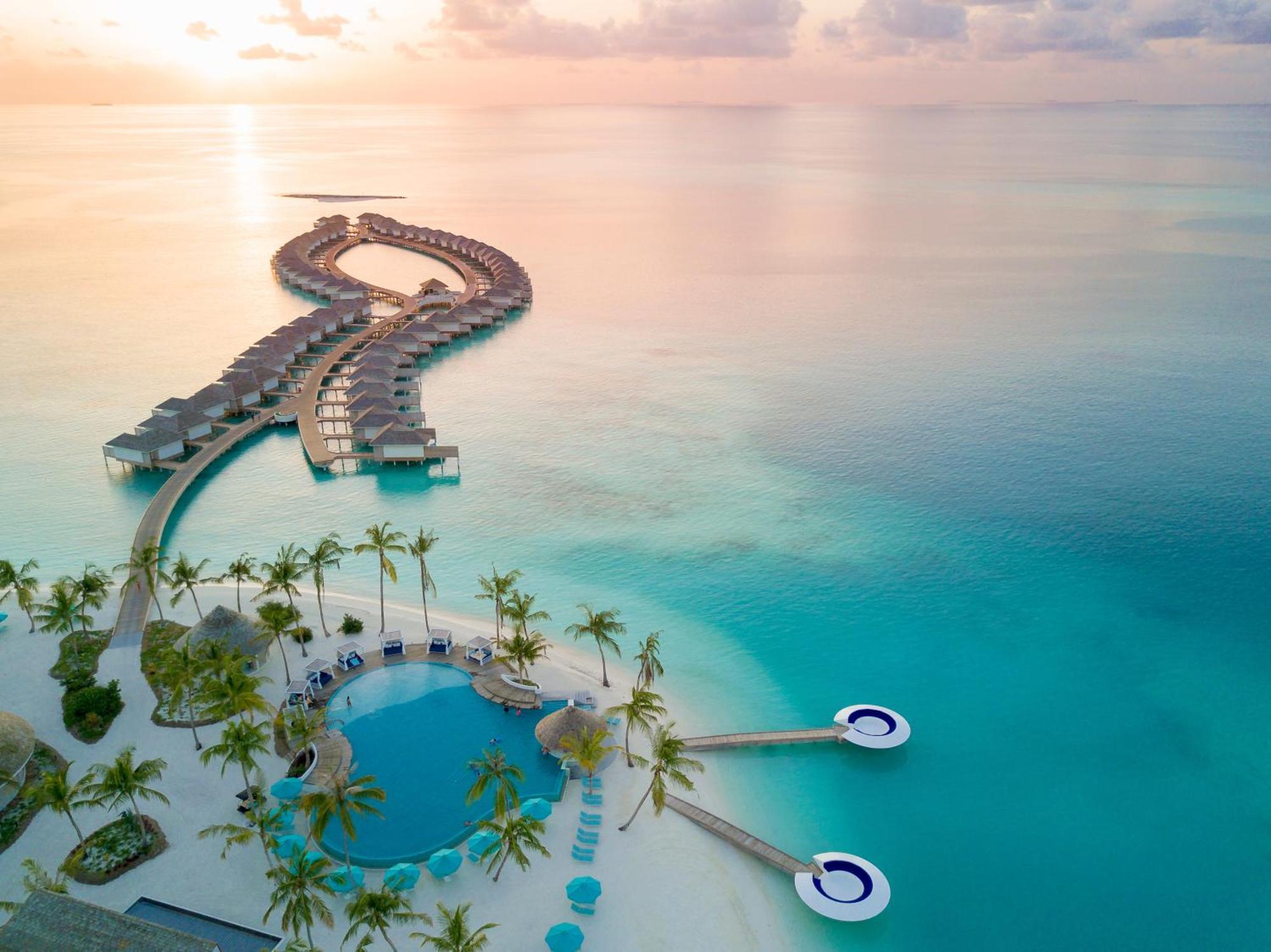 Kandima Maldives - 50 Percent Off On Return Domestic Flight Transfers On Stays 4 Nights Or More Between 01 Apr & 10 Oct 2025 Kudahuvadhoo Esterno foto Aerial view of the resort
